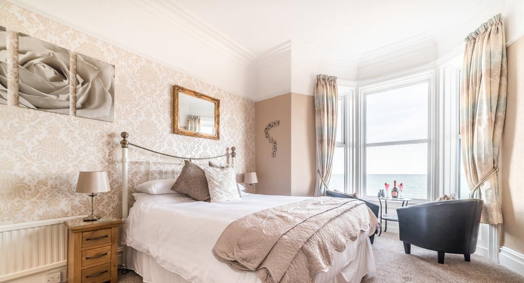 The Grafton Guest House Лландидно Экстерьер фото