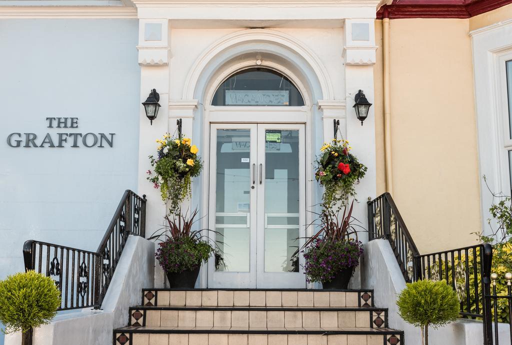 The Grafton Guest House Лландидно Экстерьер фото